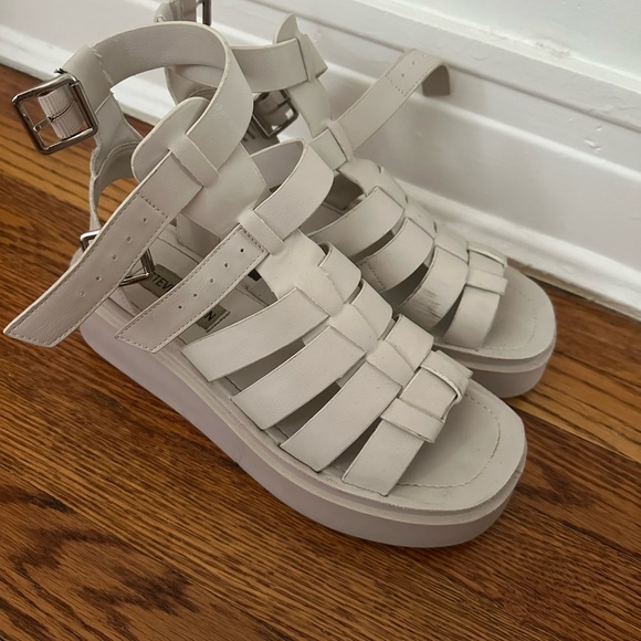 Steve Madden Cream Gladiator Sandals - Picture 1 of 5